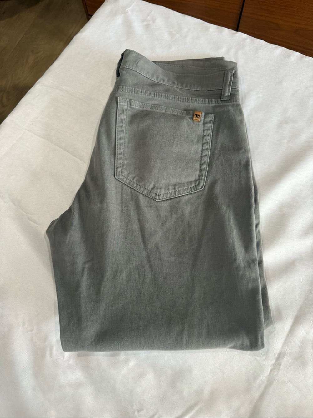 Joe's Jeans Men's Gray Straight Leg Jeans